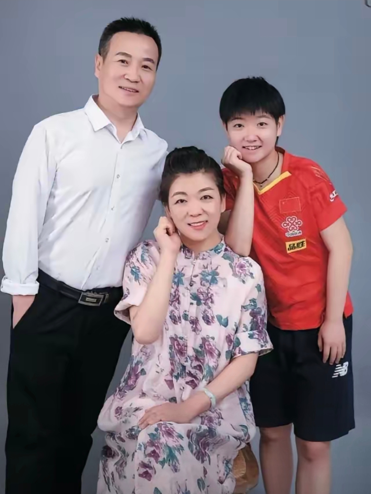 孙颖莎关键时刻救险，巴萨力保胜局拿下系列赛